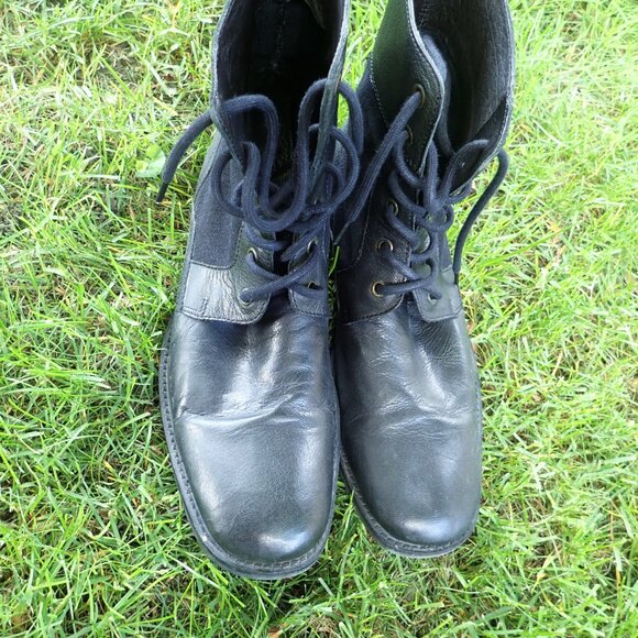 Made in UAE Leather Boots - Picture 3 of 7